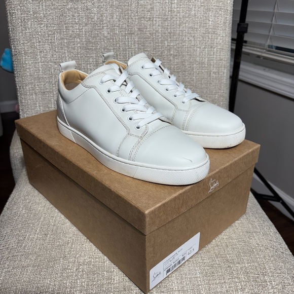 Louis Vuitton White Men's Sneakers - Picture 1 of 11